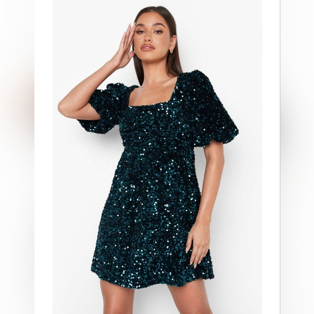 Listicle NWT Puff Sleeve Velvet Sequin Babydoll Dress Emerald Green Size S